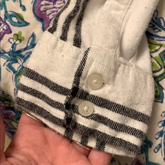 Black and white flannel - Picture 4 of 4